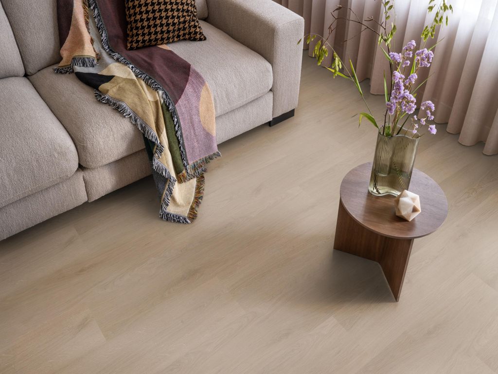 Ambiant Navaro Dark oak pvc vloer in een interieur
